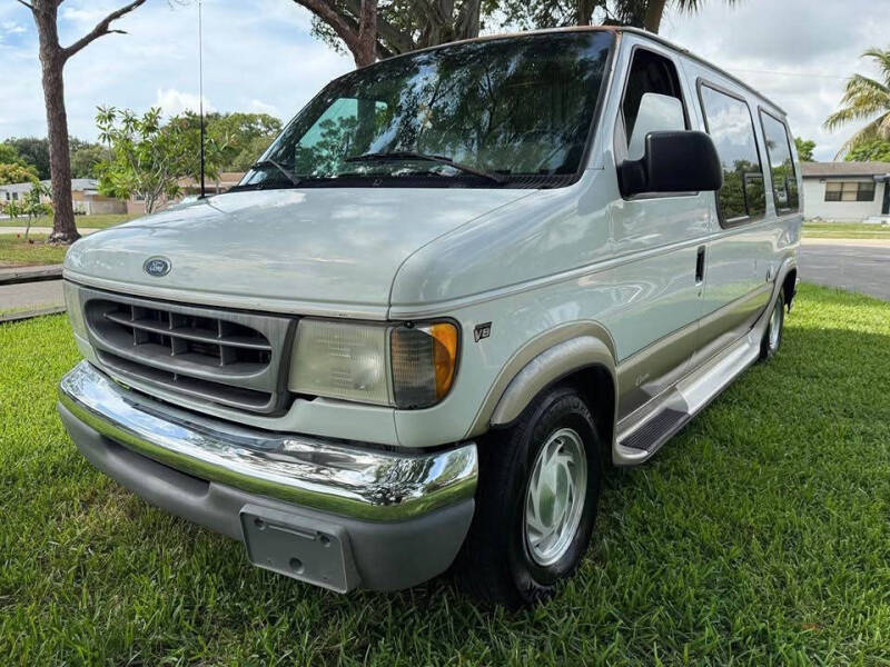 2000 Ford E-Series