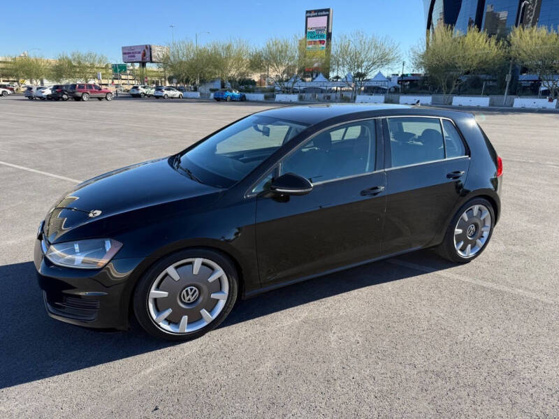 2016 Volkswagen Golf TSI S