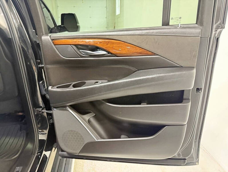 2015 Cadillac Escalade ESV Premium