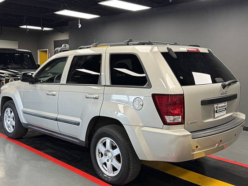 2009 Jeep Grand Cherokee Laredo