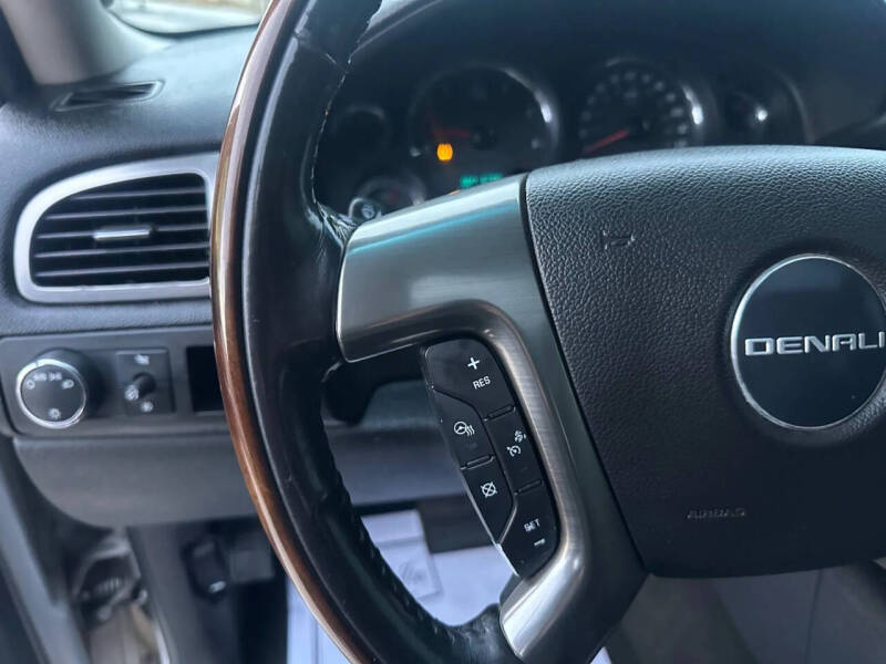 2007 GMC Yukon Denali