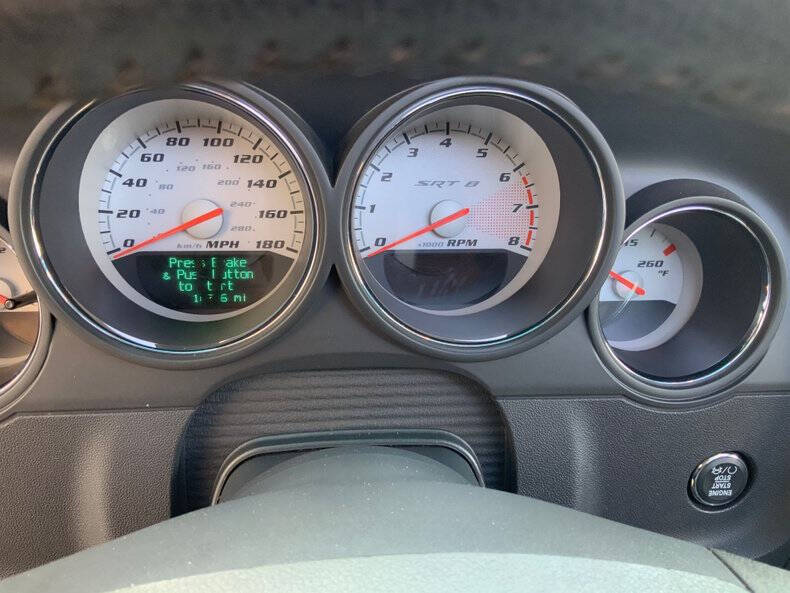 2008 Dodge Challenger SRT8