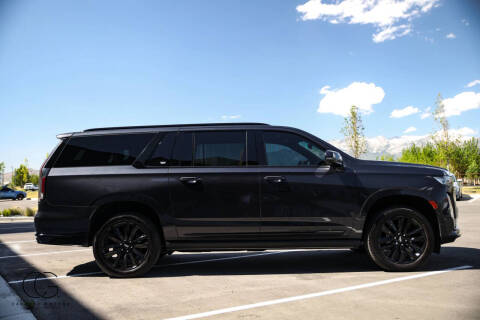 2023 Cadillac Escalade ESV Sport