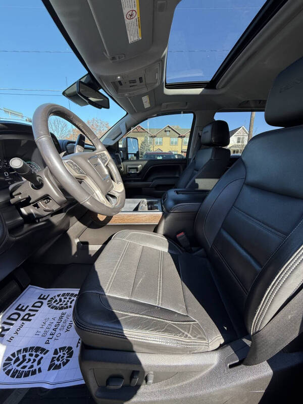 2017 GMC Sierra 3500HD Denali