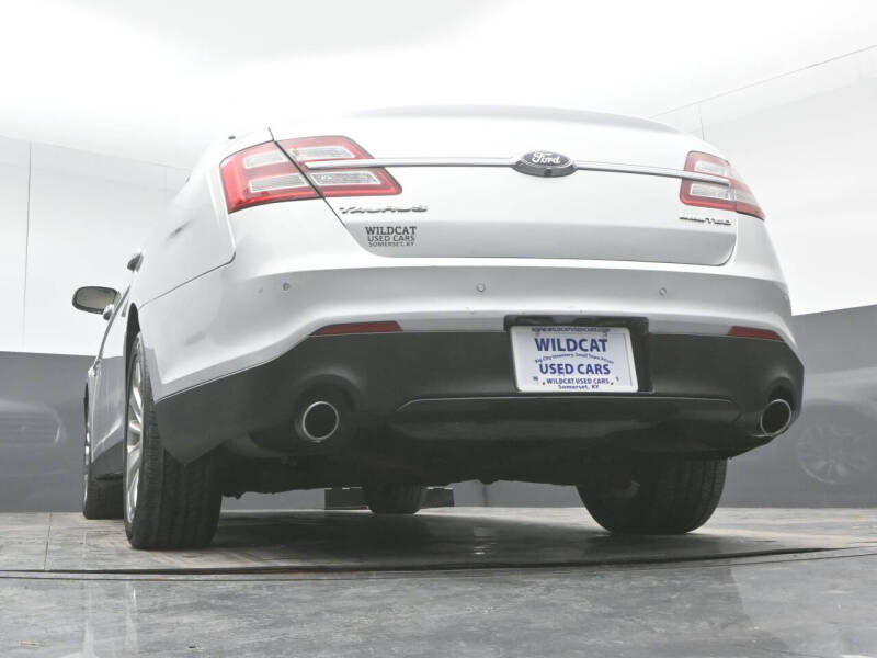2018 Ford Taurus Limited