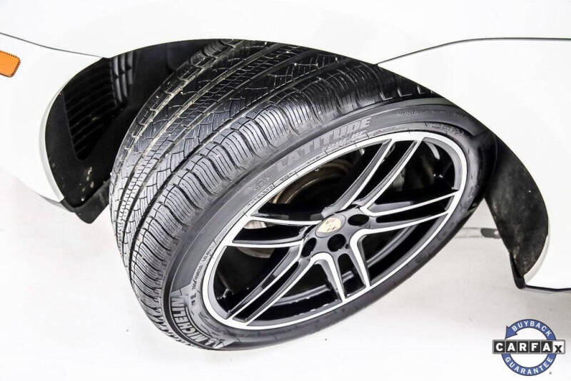 2021 Porsche Macan S