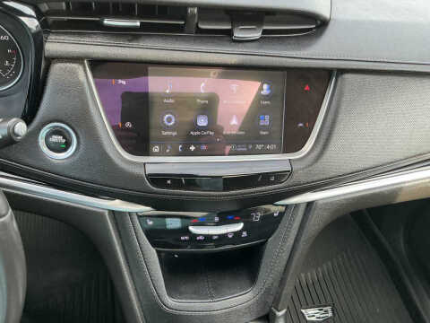2024 Cadillac XT6 Luxury
