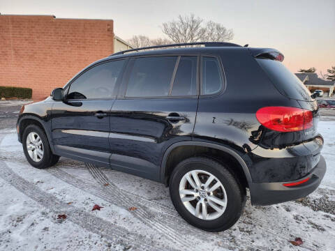 2017 Volkswagen Tiguan 2.0T Limited S 4Motion