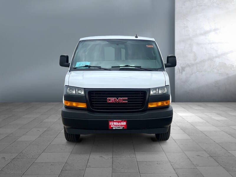 2023 GMC Savana 2500