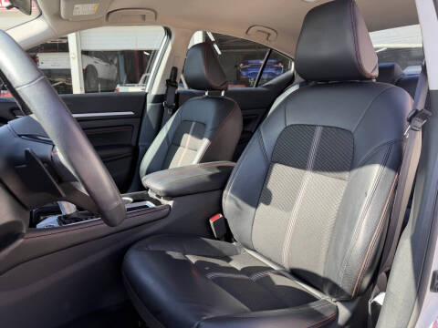 2023 Nissan Altima 2.5 SR