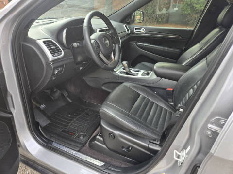 2018 Jeep Grand Cherokee Sterling Edition