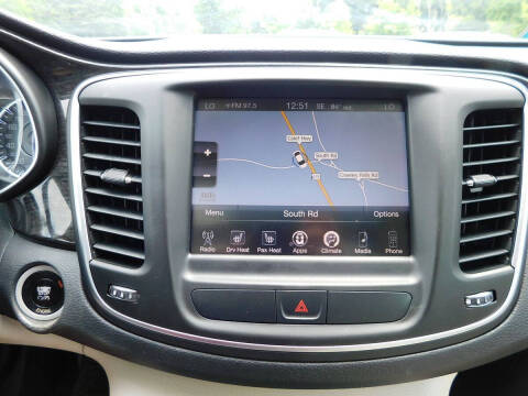 2015 Chrysler 200 C
