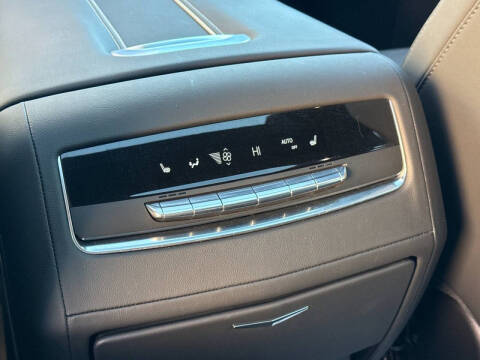 2022 Cadillac Escalade Sport