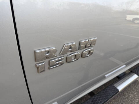 2018 RAM 1500 SLT