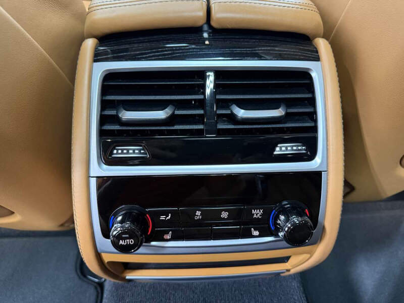 2021 BMW 7 Series 750i xDrive