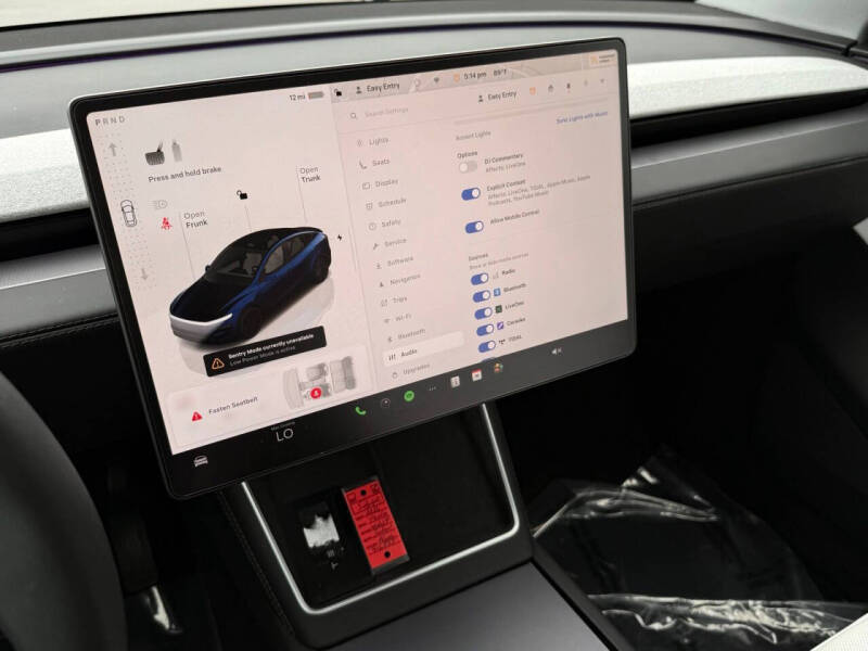 2026 Tesla Model Y Premium