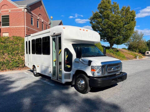 2019 Ford E-Series E-450 SD