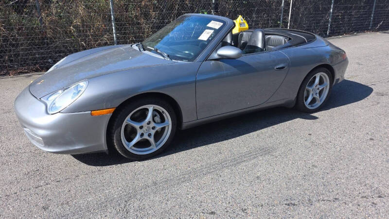 2003 Porsche 911 Carrera 4
