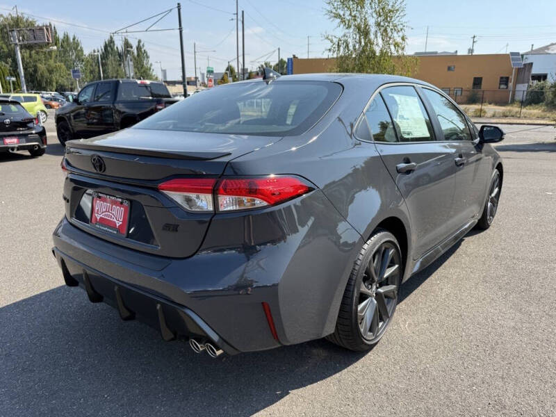 2025 Toyota Corolla SE