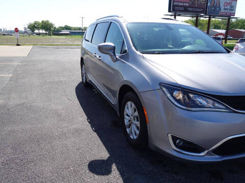 2019 Chrysler Pacifica Touring L