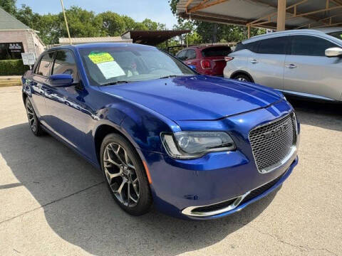 2018 Chrysler 300 S