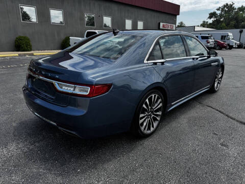 2019 Lincoln Continental Select