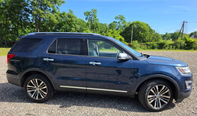 2017 Ford Explorer Platinum