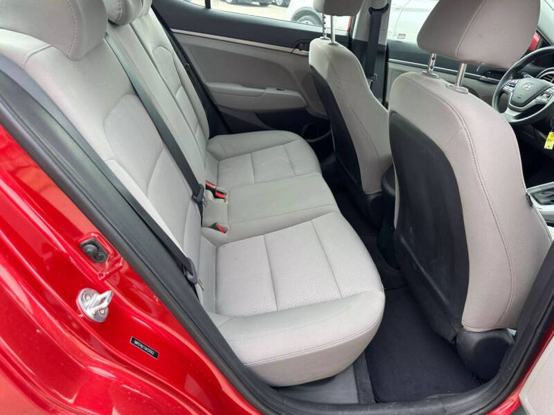 2018 Hyundai Elantra