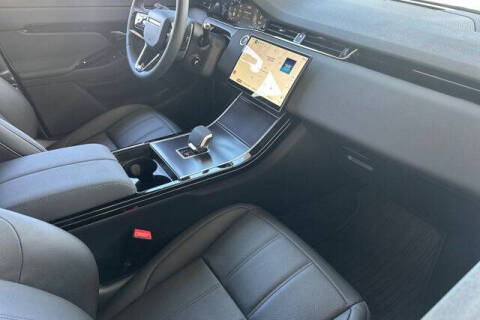 2026 Land Rover Range Rover Evoque P250 Dynamic SE