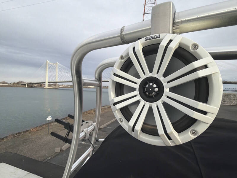 2003 Centurion Storm