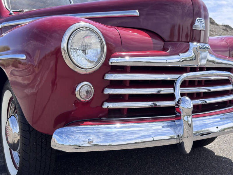 1948 Ford Super Deluxe