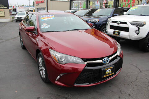 2015 Toyota Camry Hybrid SE