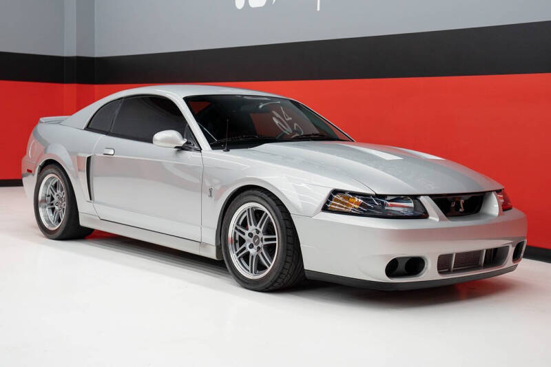 2003 Ford Mustang SVT Cobra 10th Anniversary