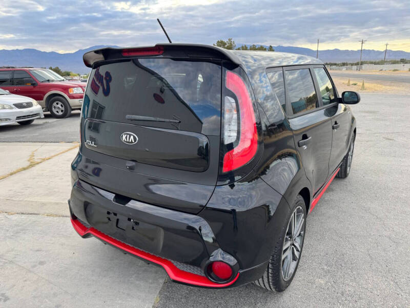 2015 Kia Soul +