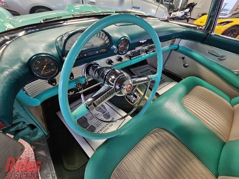 1955 Ford Thunderbird