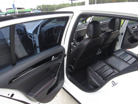 2016 Volkswagen Golf GTI