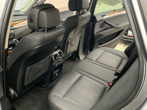 2009 BMW X5 xDrive30i