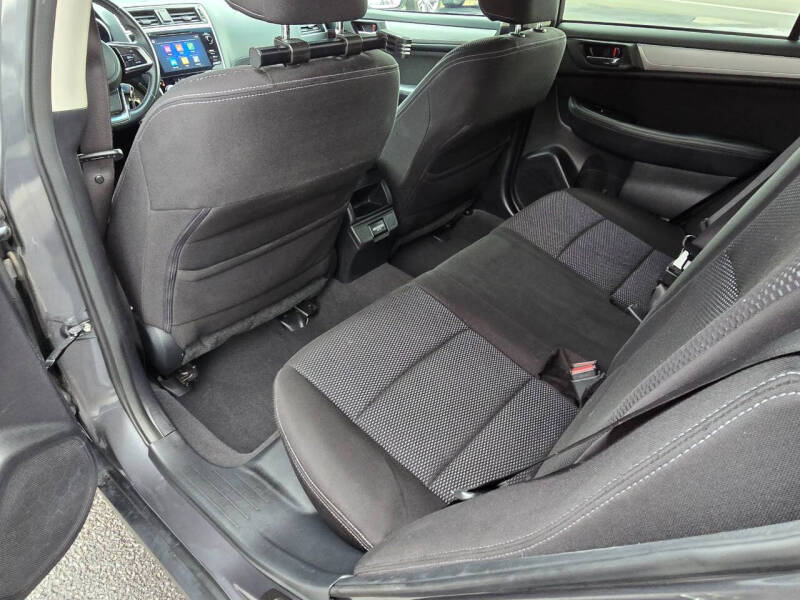 2018 Subaru Outback 2.5i Premium