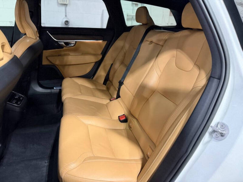 2023 Volvo V90 Cross Country B6 Ultimate