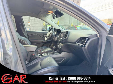 2023 Jeep Cherokee Altitude Lux