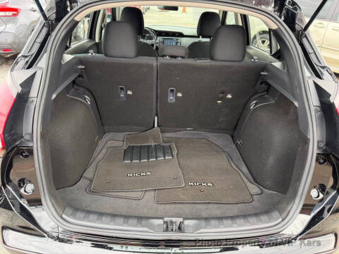 2024 Nissan Kicks S