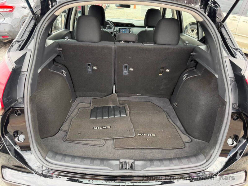 2024 Nissan Kicks S