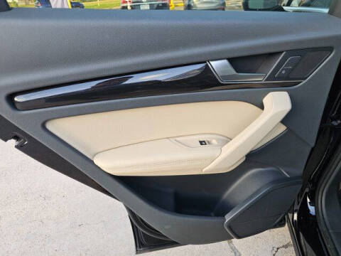 2020 Audi Q5 quattro Premium Plus 45 TFSI