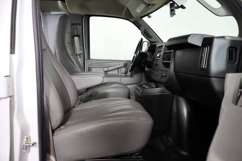 2018 Chevrolet Express 2500