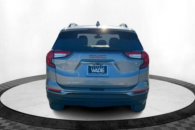 2023 GMC Terrain AT4