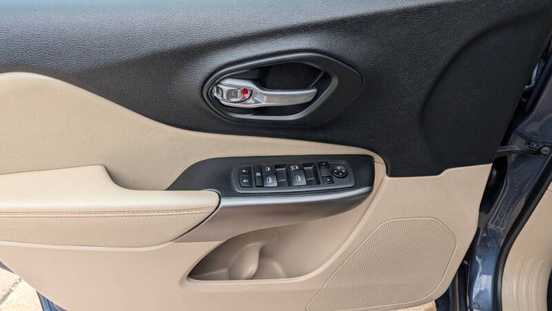 2020 Jeep Cherokee Latitude