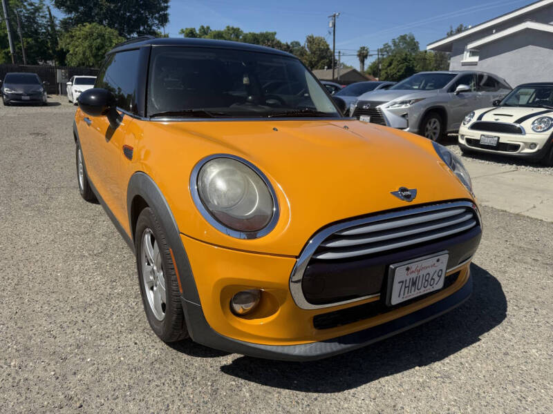 2015 MINI Hardtop 2 Door Cooper