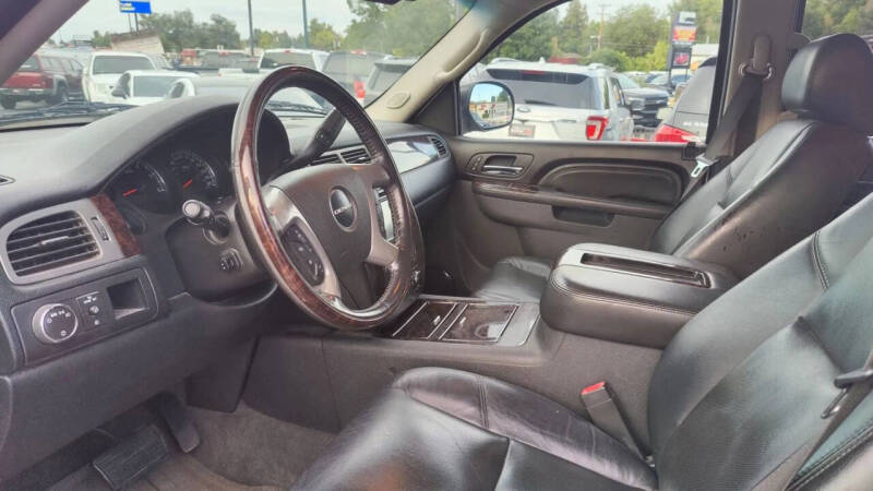 2010 GMC Yukon Denali