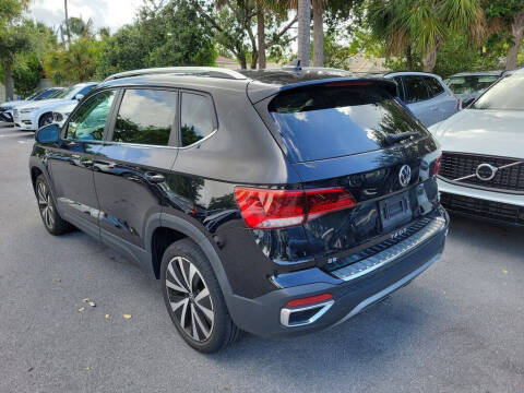 2023 Volkswagen Taos SE