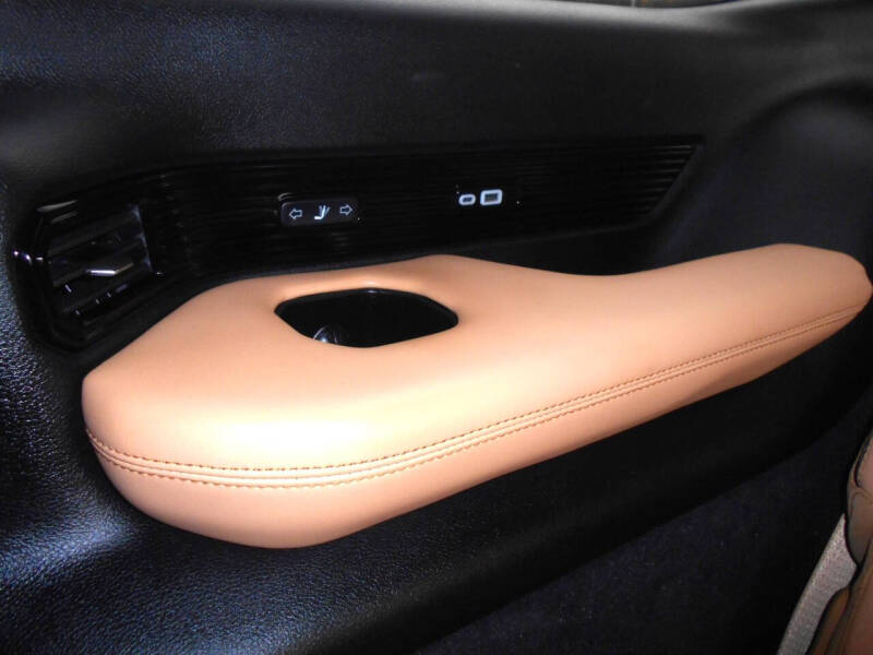 2023 Jeep Grand Wagoneer Series III